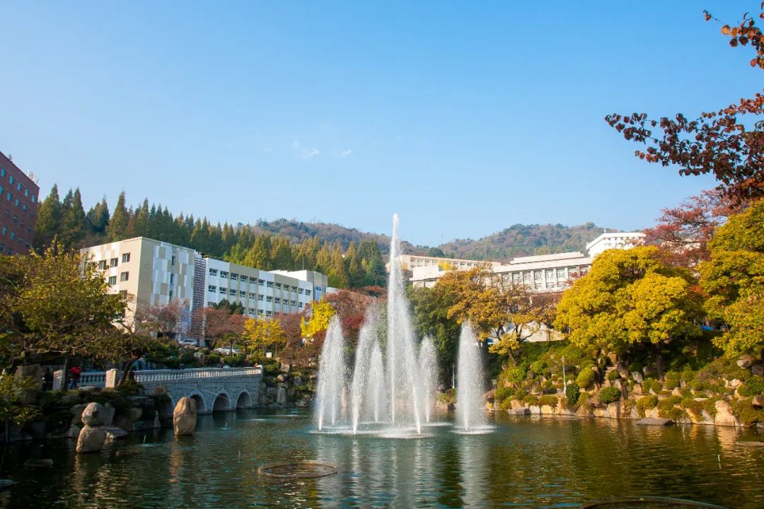 韩国庆南大学——就业率99%的韩国最美校园之一